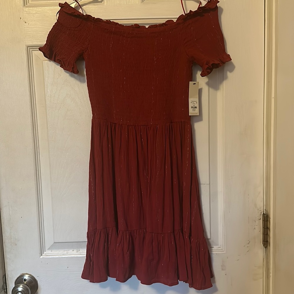Francesca’s Red Off the Shoulder Mini Dress Size M
